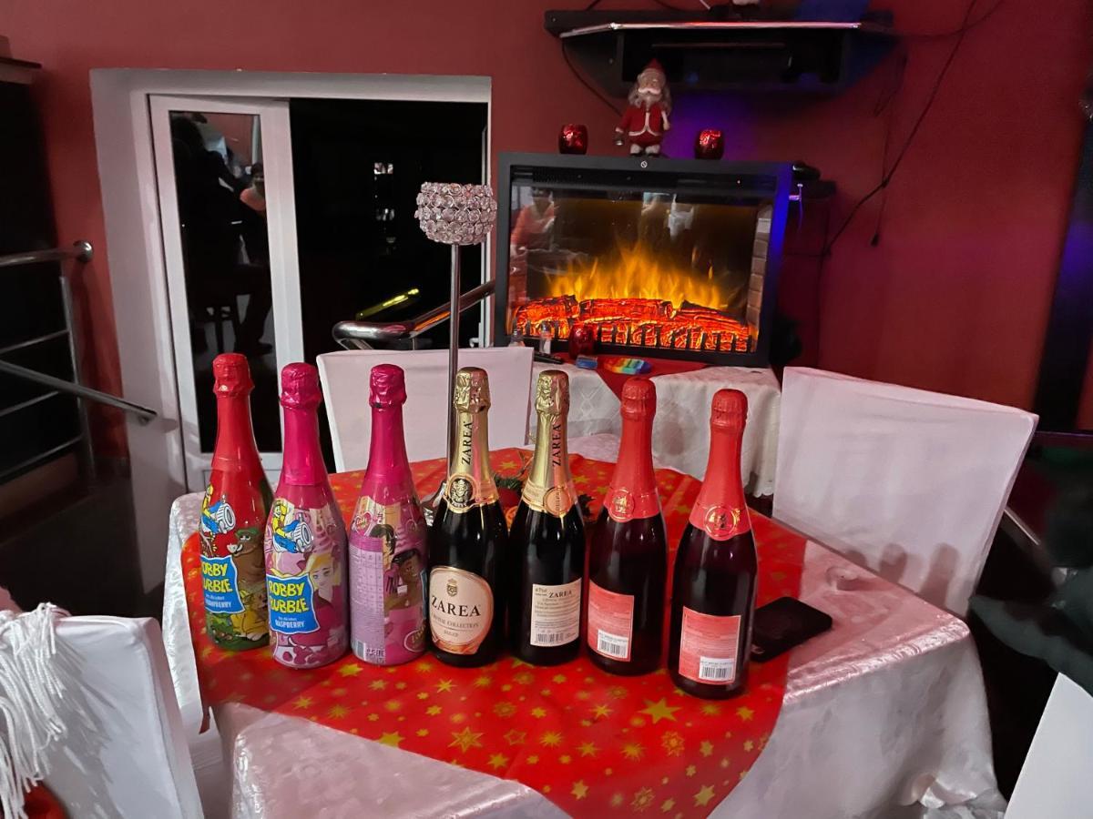 Engi Panzio Bed & Breakfast Ocna de Sus Ngoại thất bức ảnh